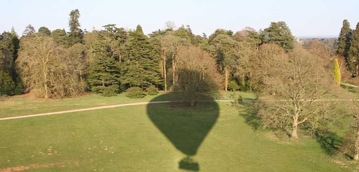 Shadow of the balloon