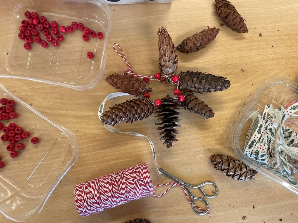 bird Christmas wreath